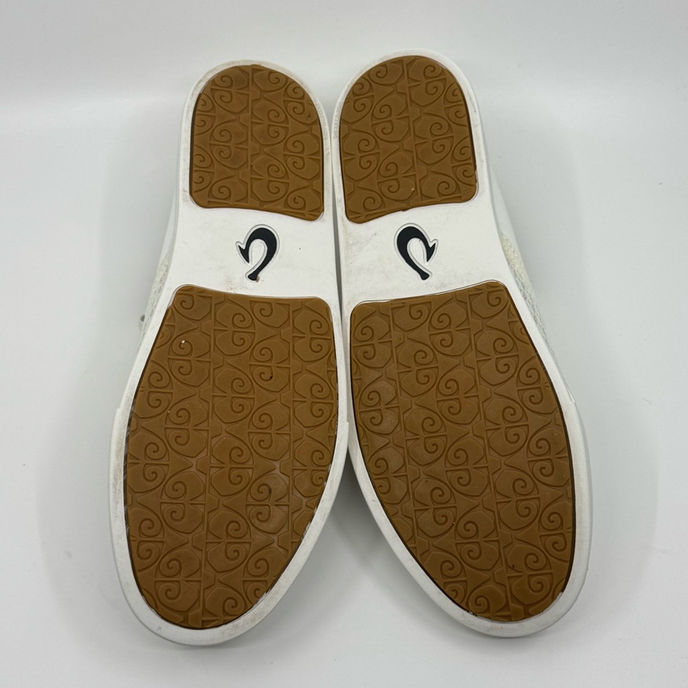 Olukai Pehuea Wms Slip On Breathable Mesh White Shoes. Color white SZ 10 - Picture 8 of 11
